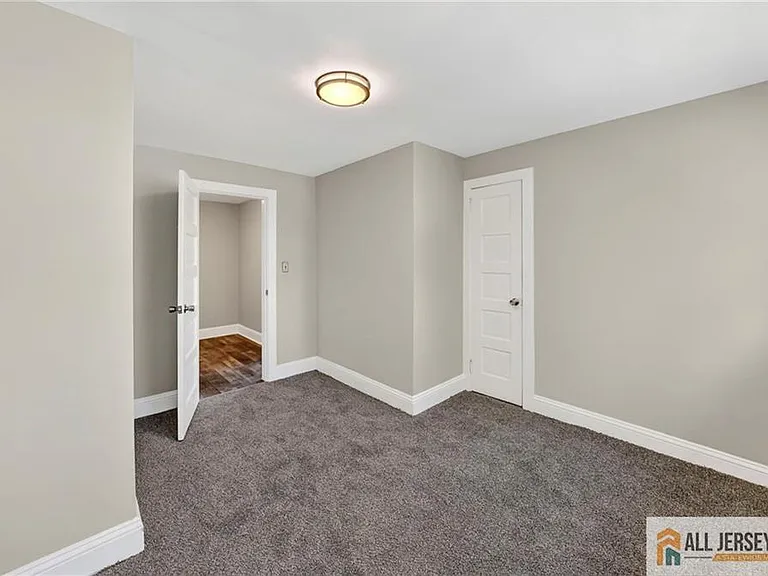 2841 Nottingham Way #2 — Photo 15