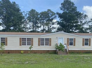 641 Wren St, Loris, SC 29569