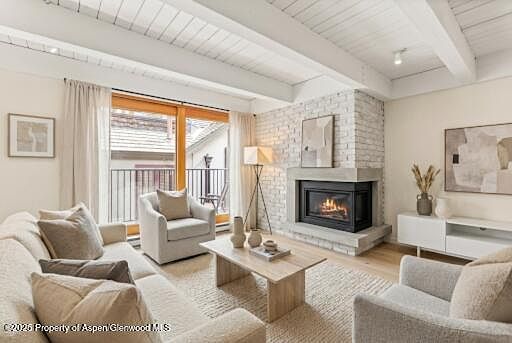 2nd image of 901 E Hyman Ave #14