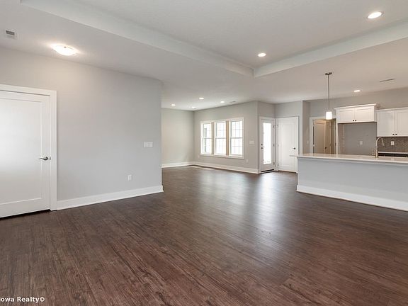 4th image of 8980 Jem Ln