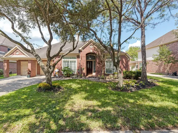 2913 Autumn Creek Dr, Friendswood, TX 77546