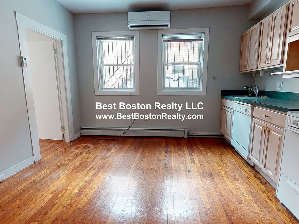 1st image of 20 John F Kennedy St APT 3