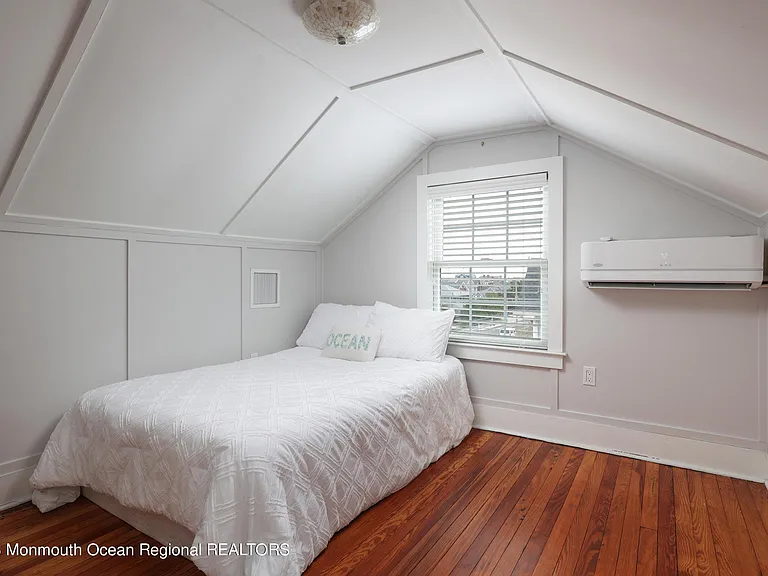 912 Ocean Ave — Photo 27