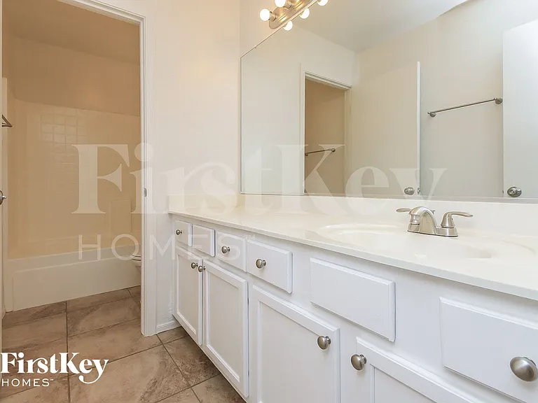 2647 W Canyon Way — Photo 16