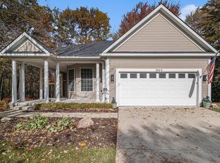 3640 Camden Ct, Auburn Hills, MI