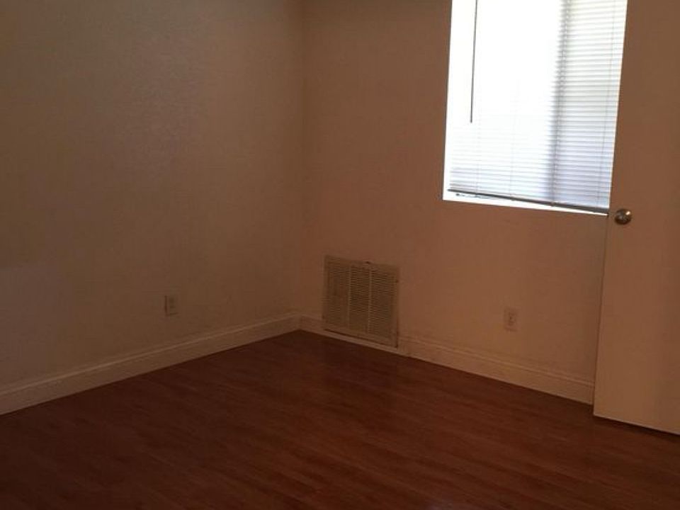 1st image of 3974 Bushnell Dr Unit 60