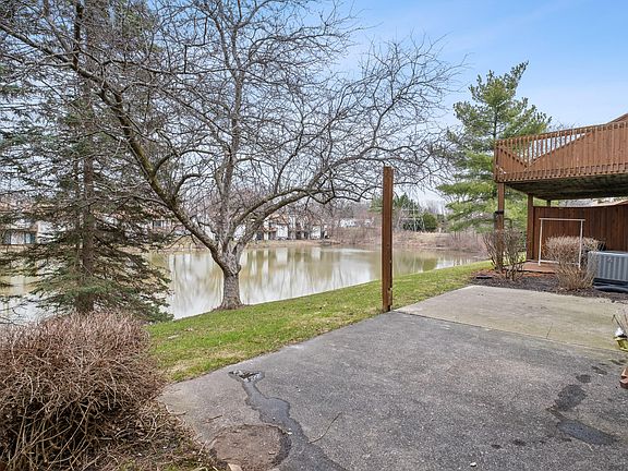 3rd image of 2241 Southgate Dr SE #82