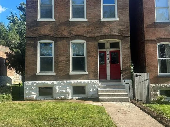 2646 Geyer Ave, Saint Louis, MO 63104