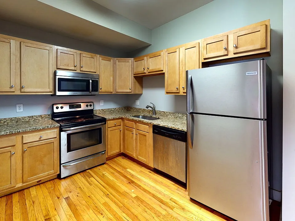 22 Chittenden Ave