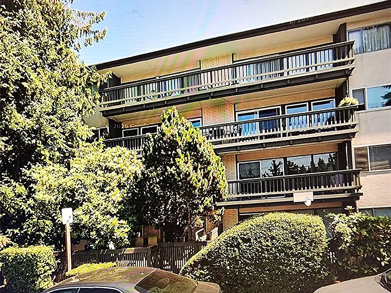 2500 81st Ave SE #103 — Photo 2