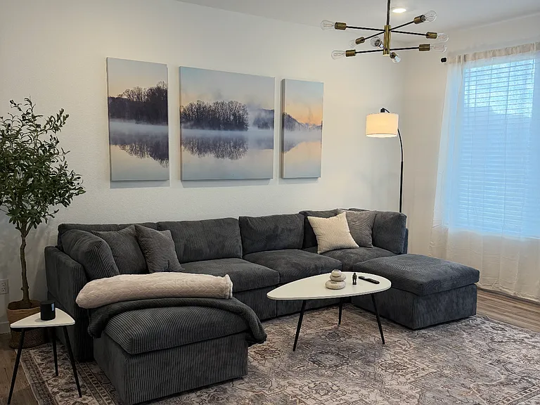 16763 Tejon Ln — Photo 3