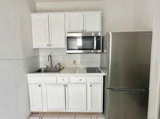 1040 N 73rd Way #2, Hollywood, FL 33024