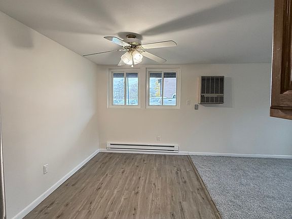 2nd image of 674 Idlewood Blvd #3