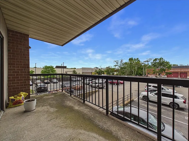 3920 Mystic Valley Pkwy #118 — Photo 9