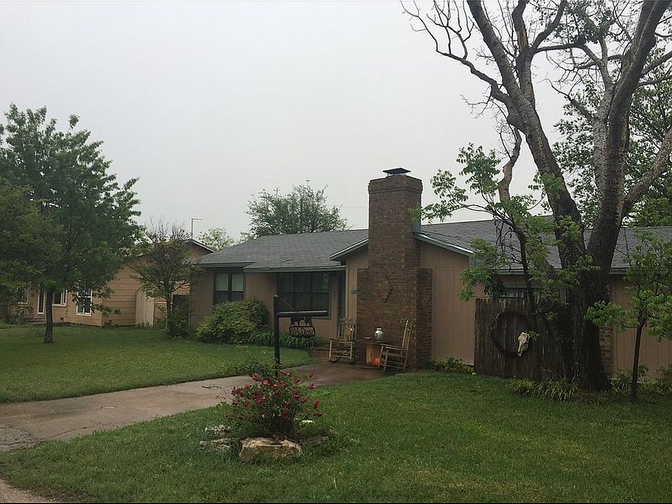 105 Dixie Dr.