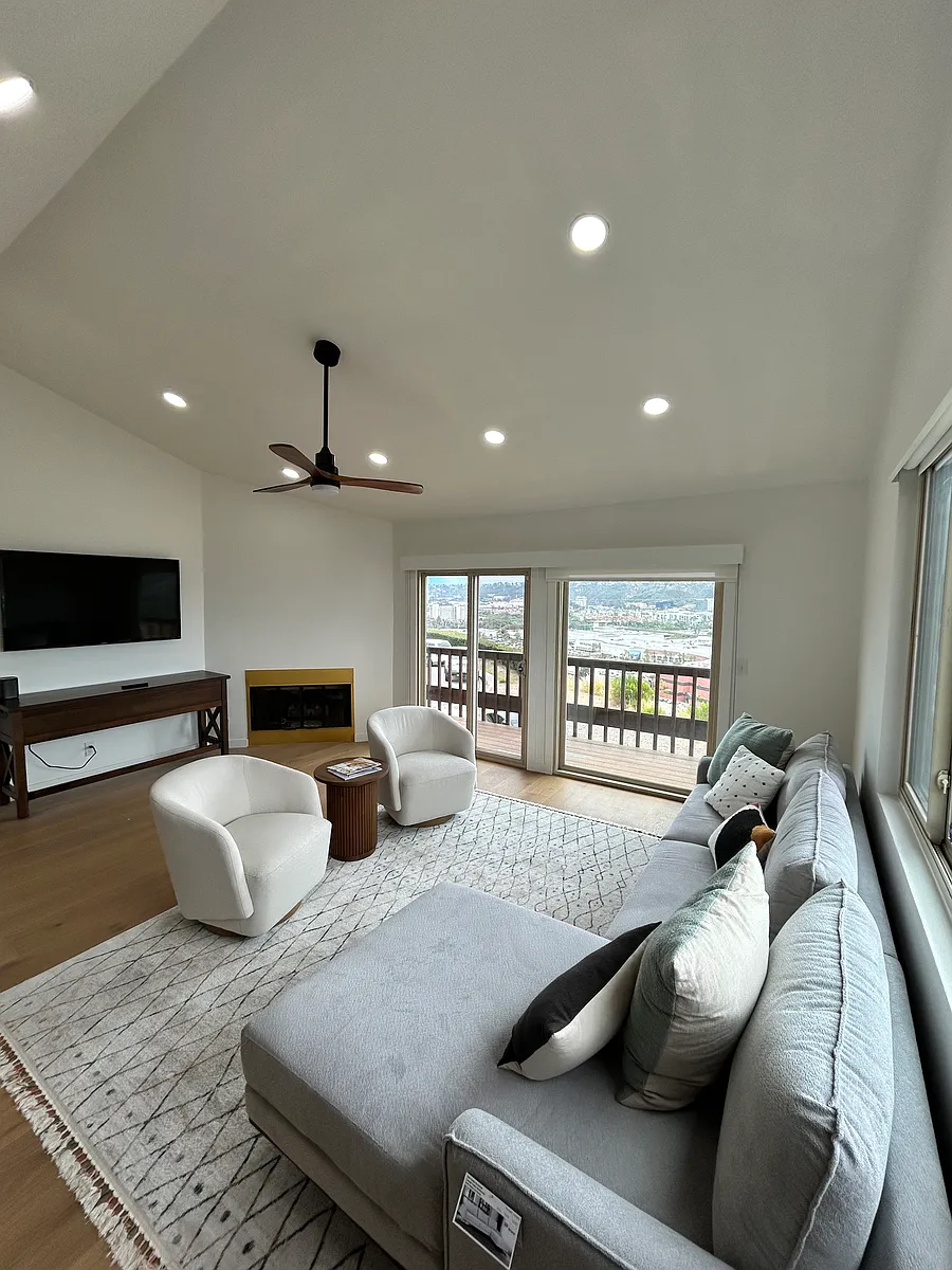 Building Photo - 6802 Camino Berdecio
