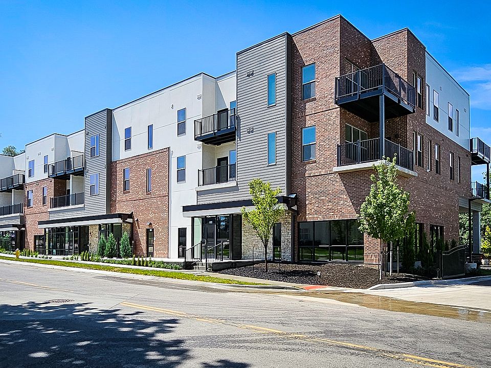 2nd image of 110 SW Market St #312
