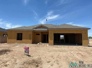 806 Barcelona Ct, Carlsbad, NM 88220