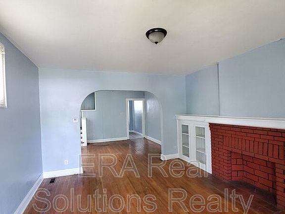 5th image of 1263 E 23rd Ave