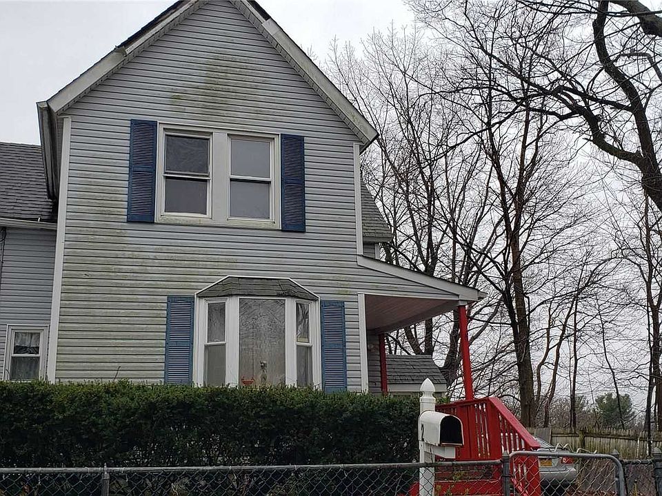1st image of 2 Chalres Ave