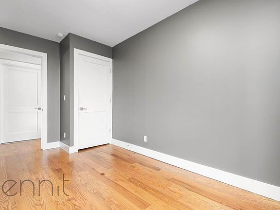 5th image of 1084 Rogers Ave #5C