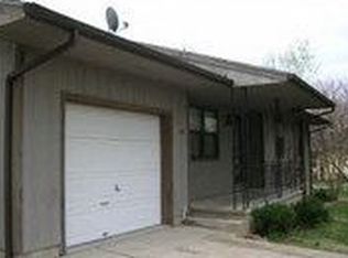 138 Evans St, Hollister, MO 65672
