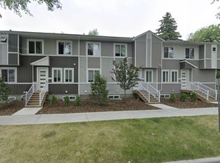 8405 108th St NW, Edmonton, AB T6E2H9