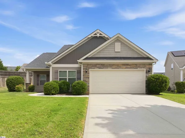 157 W Pyrenees Dr, Lyman, SC 29365