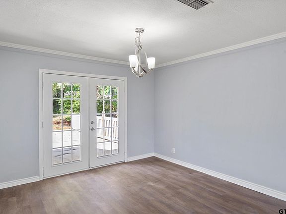 4th image of 505 Dogwood Ln