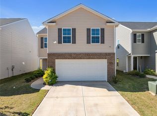 2526 Lily Dr, Haw River, NC 27258