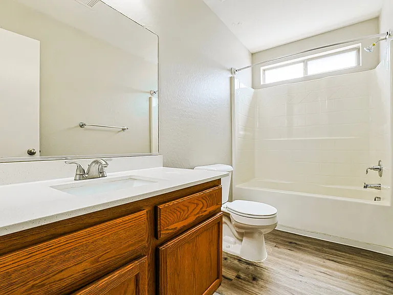1453 E Kelsi Ave — Photo 11