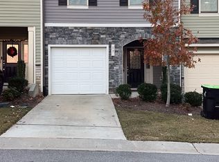 17 N Grey Abbey Dr, Clayton, NC 27527