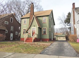 3967 Northampton Rd, Cleveland Heights, OH 44121