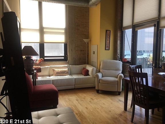 5th image of 320 E 21st St Unit 317