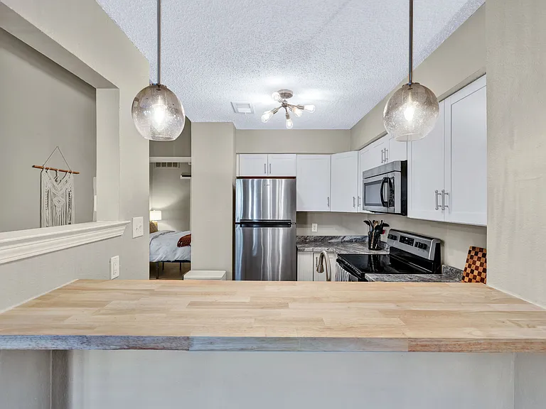 3129 Sondra Dr #107 — Photo 5