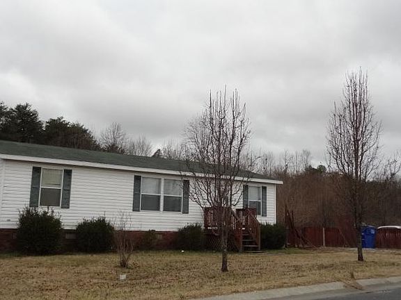 5th image of 202 Hollar St