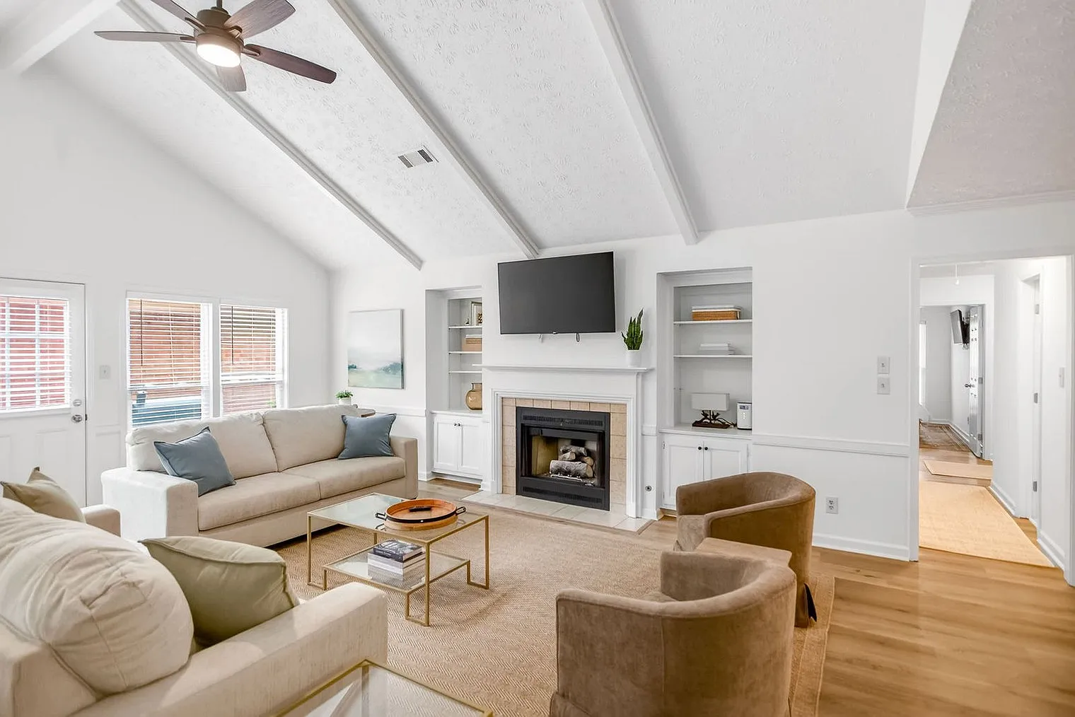 3 bed, 2.0 bath, 1894 sqft, $5,244 — Photo 1