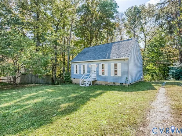 11101 Dumaine Dr, Midlothian, VA 23112