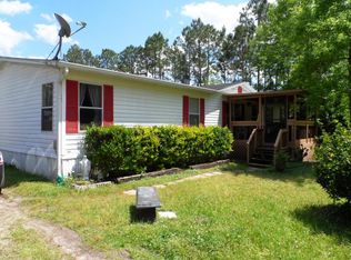 2411 Gardenia Ave, Middleburg, FL 32068