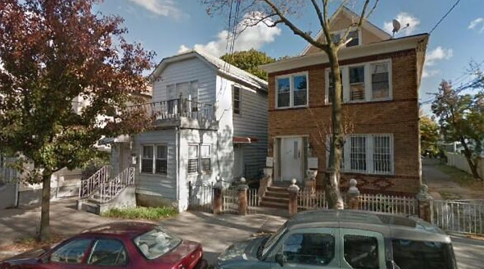 2nd image of 14644 Lakewood Ave