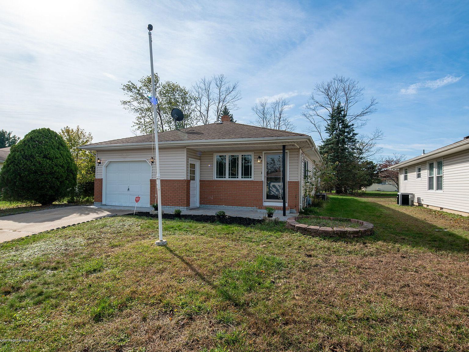 49 Bonaire Dr Toms River Nj 08757 Mls 22038931 Zillow