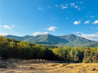 Dreamweaver Trl, Lowgap, NC 27024