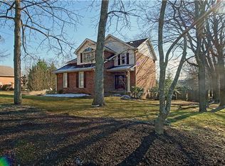 2004 E Stirling Ct, Hendersonville, TN 37075