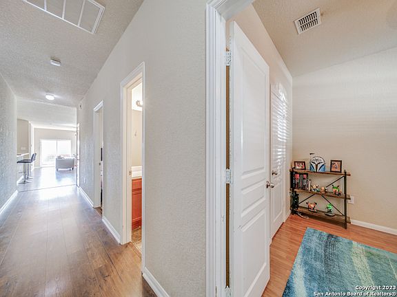 4th image of 11318 Dodson Trail