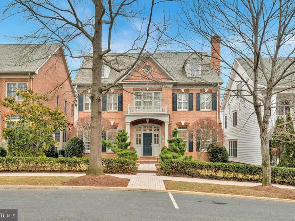 1491 Evans Farm Dr, McLean, VA 22101