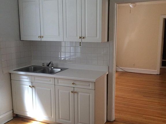 4th image of 4839 N Wolcott Ave APT 3B