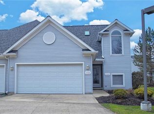 11326 Glen Eagles Dr, Painesville, OH 44077