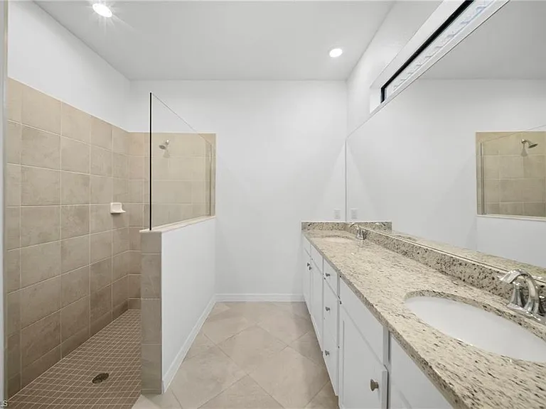 14836 Palamos Cir — Photo 15