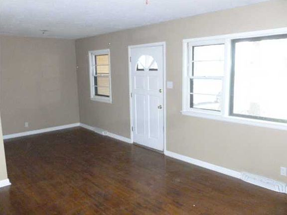 3rd image of 1429 N C St