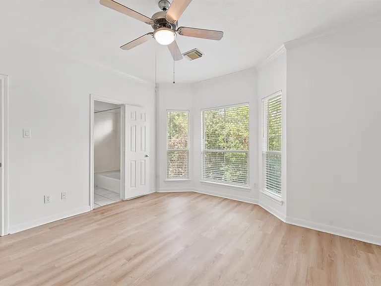 208 Hawthorne St #A — Photo 20